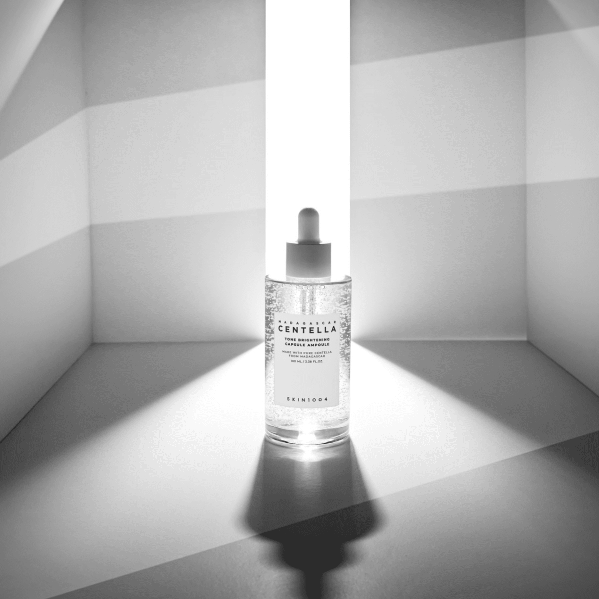 SKIN1004 Madagascar Centella Tone Brightening Capsule Ampoule 100ml, 3.38 fl.oz