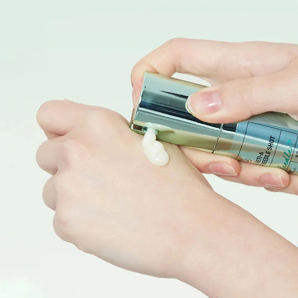 VT COSMETICS Reedle Shot 100, Day & Night Repairing Essence